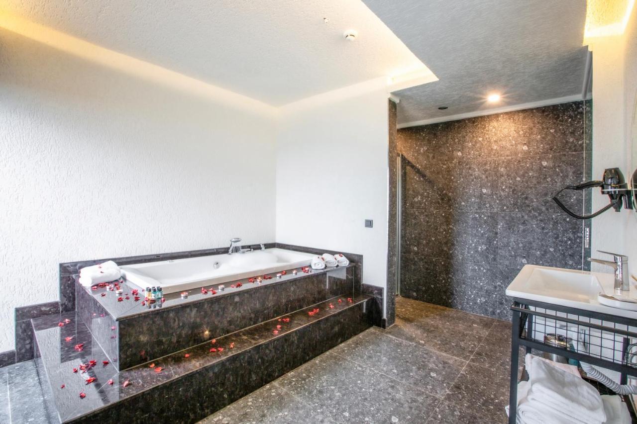 Nehir Otel Pelitli  外观 照片